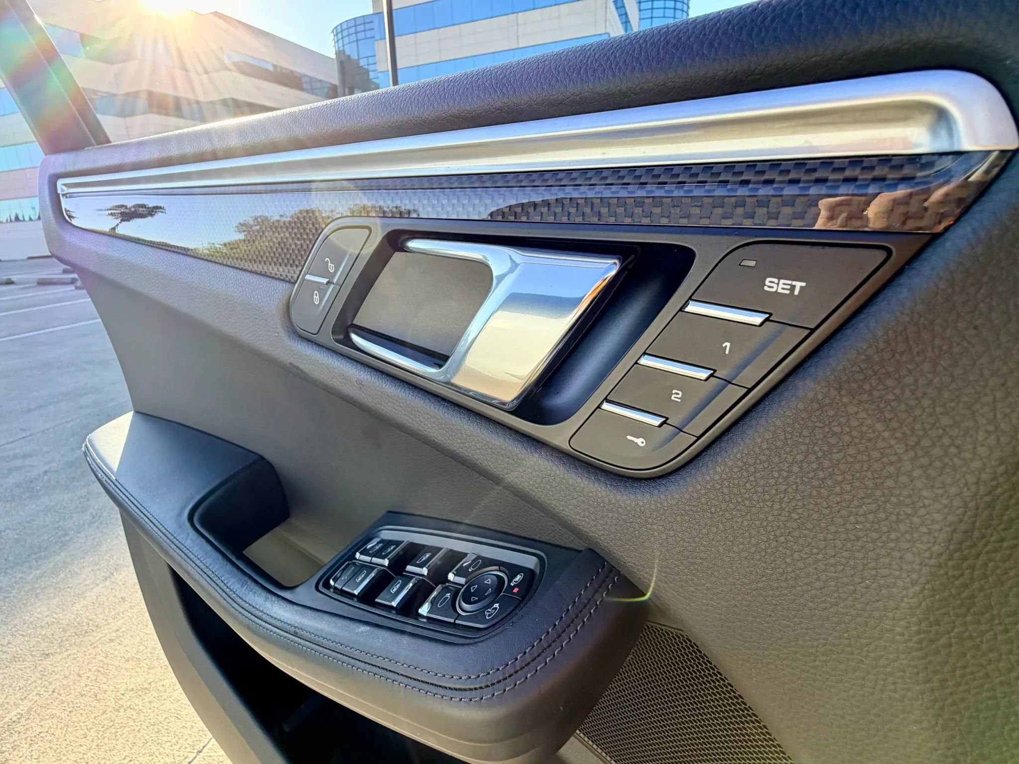 Used 2017 Porsche Macan GTS AWD/4WD image 27