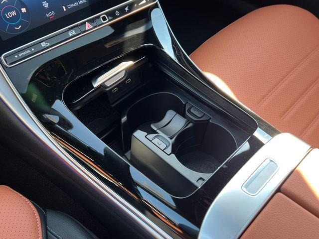 New 2025 Mercedes-Benz C 300 4MATIC Sedan image 29