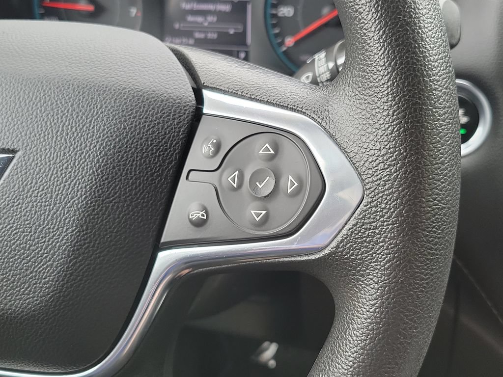Used 2021 Chevrolet Traverse LS FWD image 15