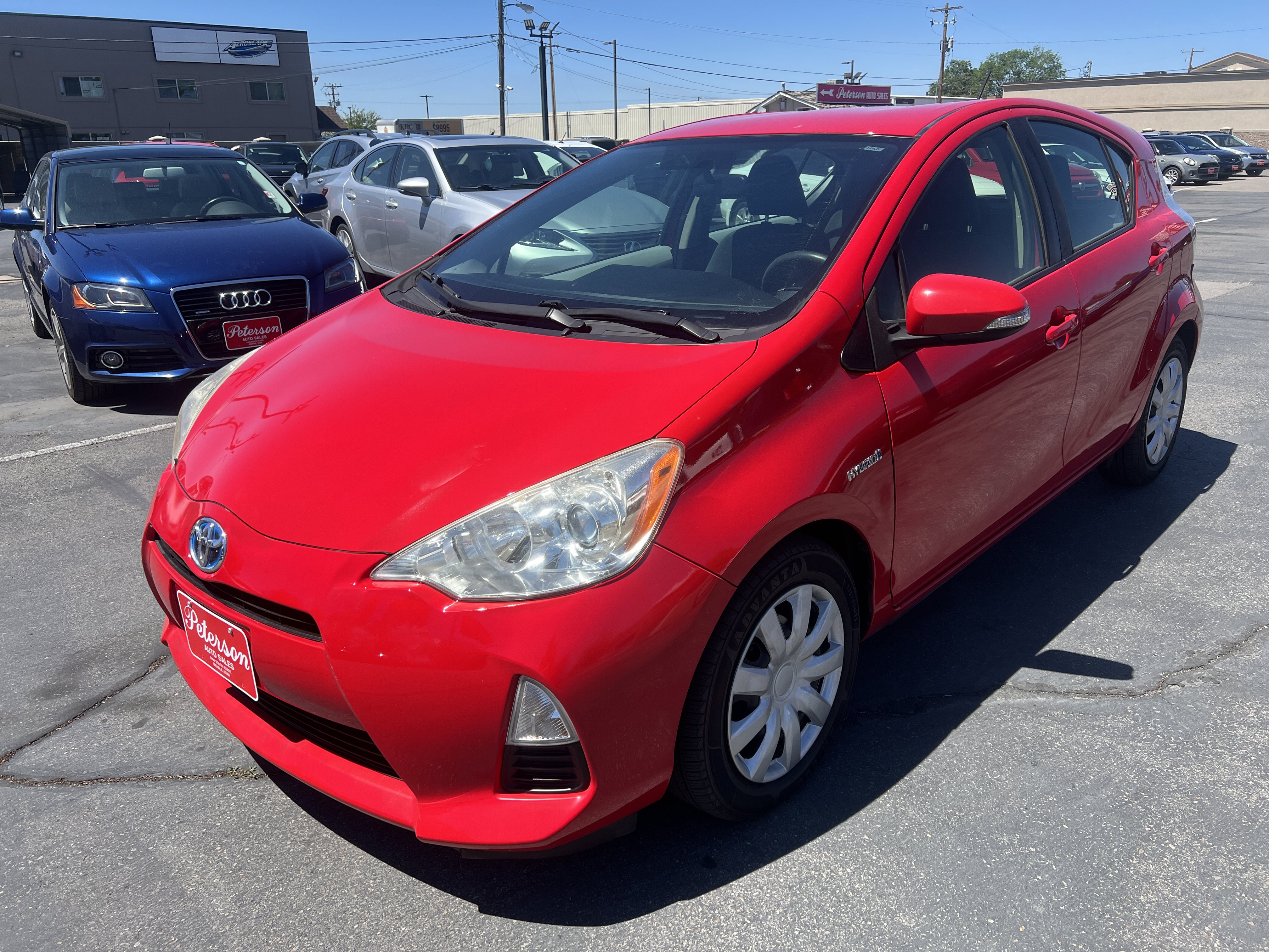 Used 2013 Toyota Prius C Three FWD image 2