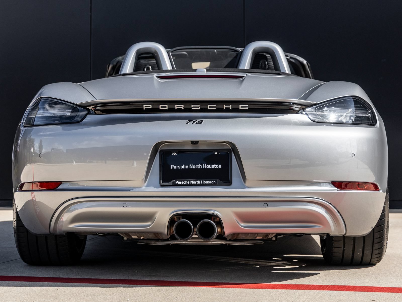 Certified 2024 Porsche 718 Boxster RWD image 11