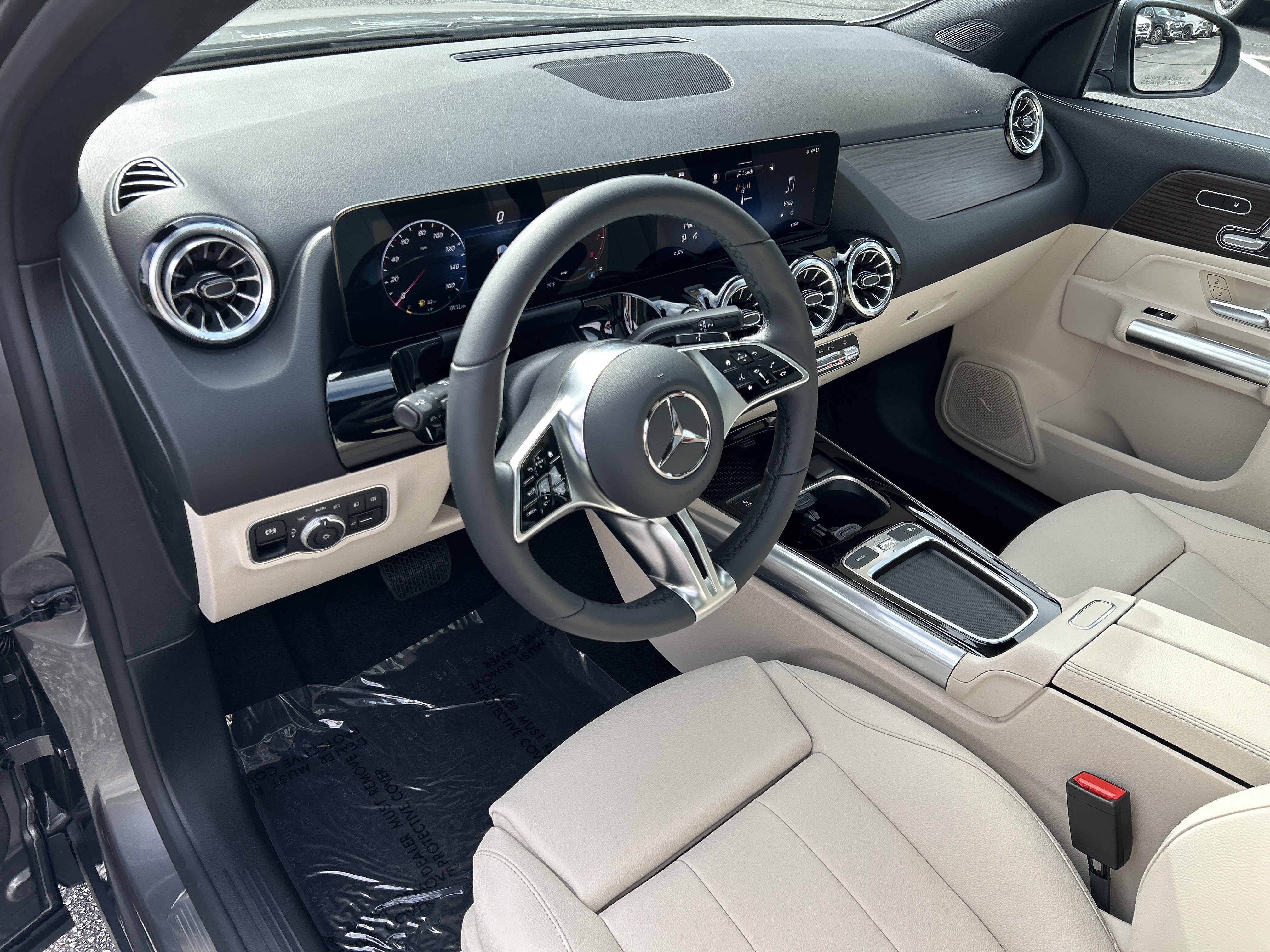 New 2026 Mercedes-Benz GLA 250 image 17