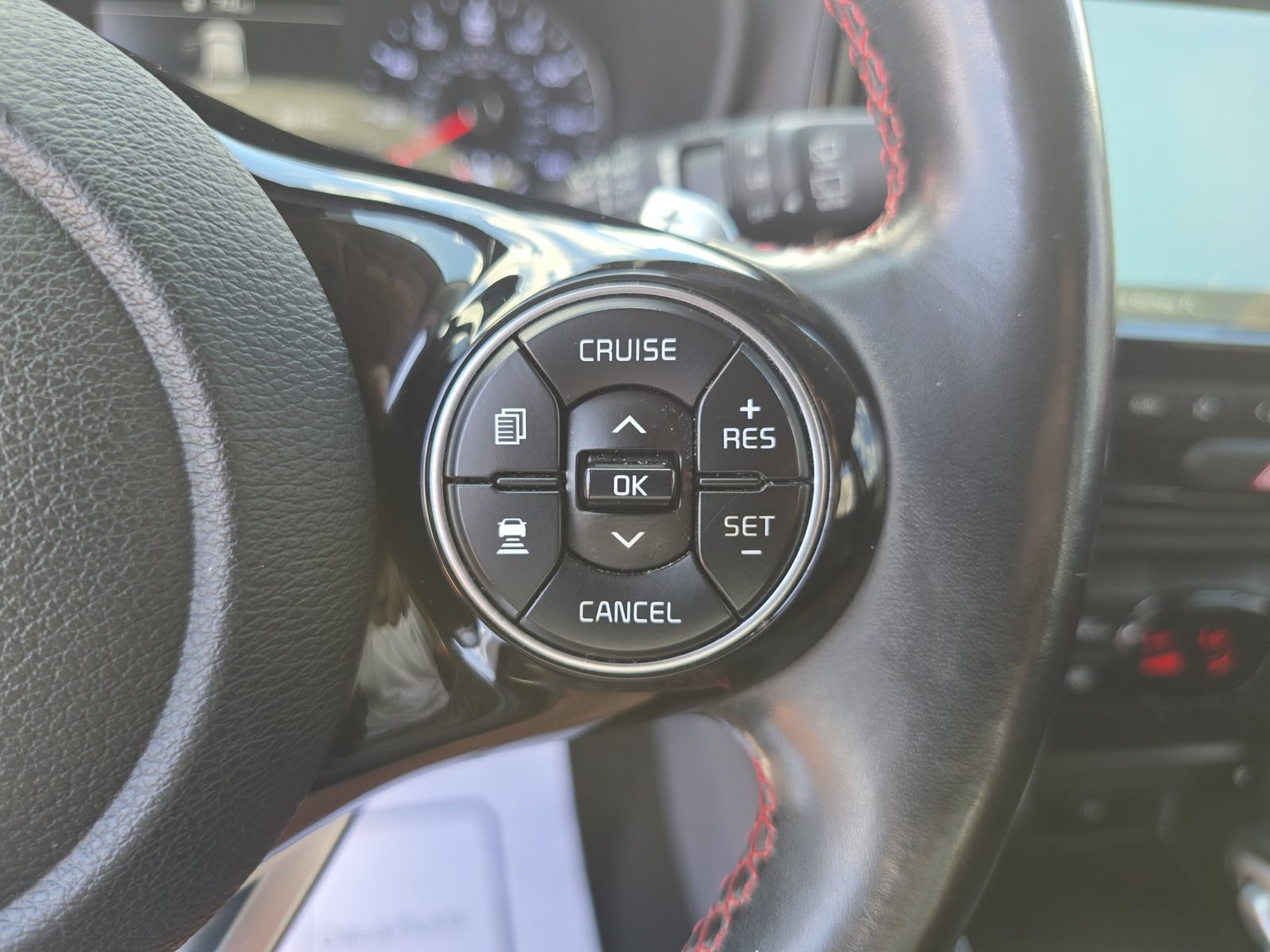 Used 2022 Kia Soul Turbo FWD image 24