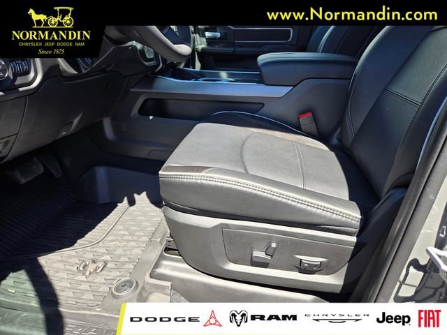 New 2026 RAM 3500 Laramie AWD/4WD image 6