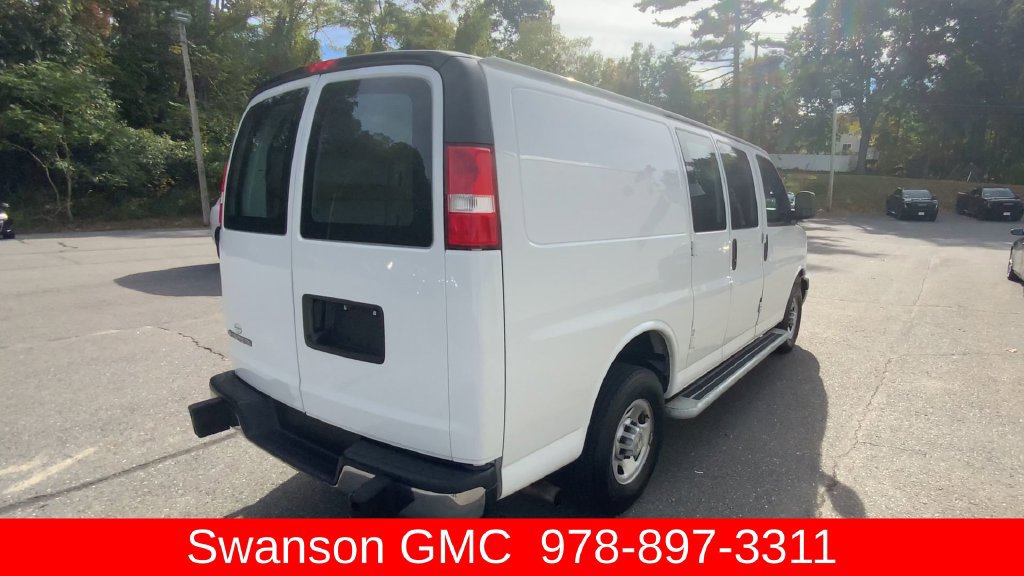 Certified 2024 Chevrolet Express 2500 w/ Driver Convenience Package RWD image 9