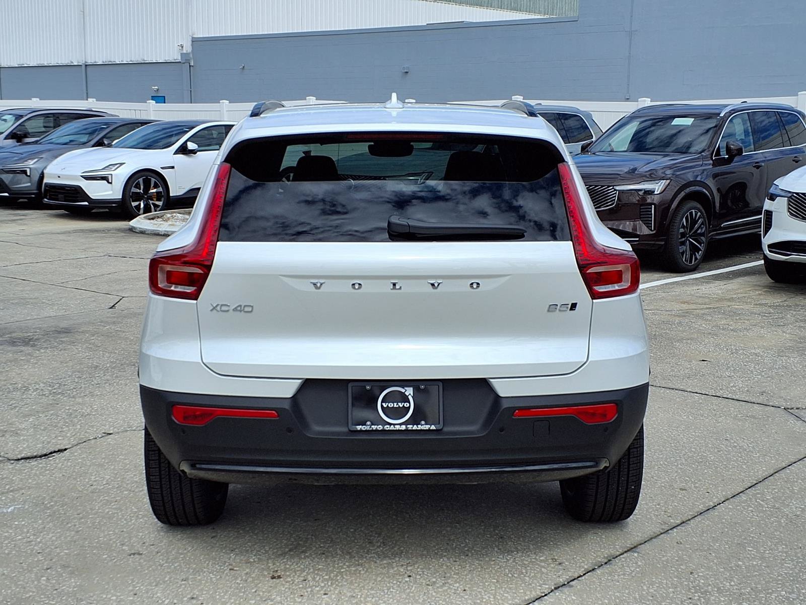 New 2026 Volvo XC40 B5 Plus w/ Protection Package Premier AWD/4WD image 6