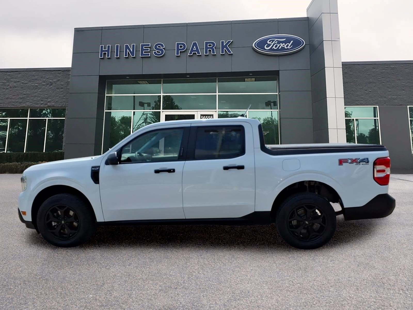 Used 2023 Ford Maverick XLT w/ Equipment Group 300A Standard AWD/4WD image 4