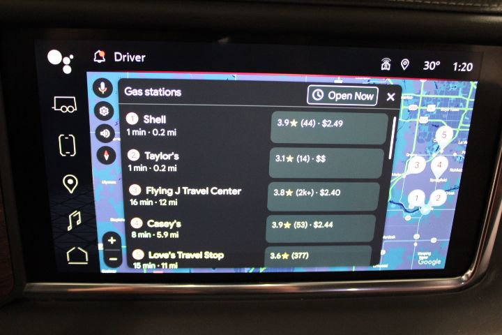 Used 2023 GMC Yukon Denali Ultimate image 57