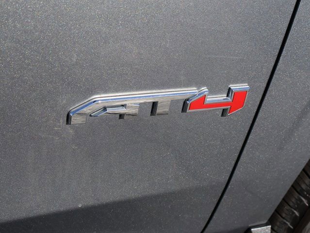 Used 2021 GMC Yukon AT4 w/ Technology Package image 10