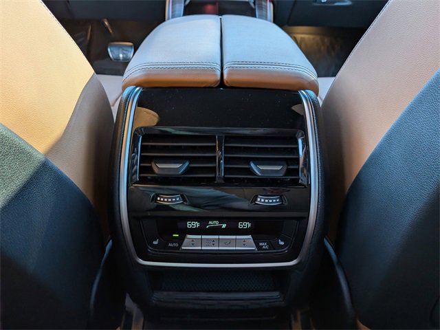 Used 2025 BMW X5 xDrive40i w/ M Sport Package image 17