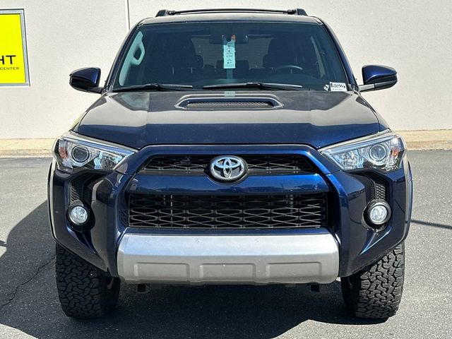 Used 2019 Toyota 4Runner TRD Off-Road image 2