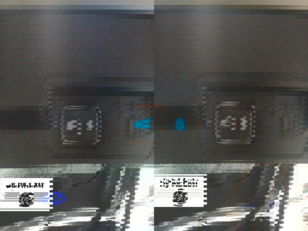 Used 2021 Ford Explorer XLT w/ Equipment Group 202A image 15