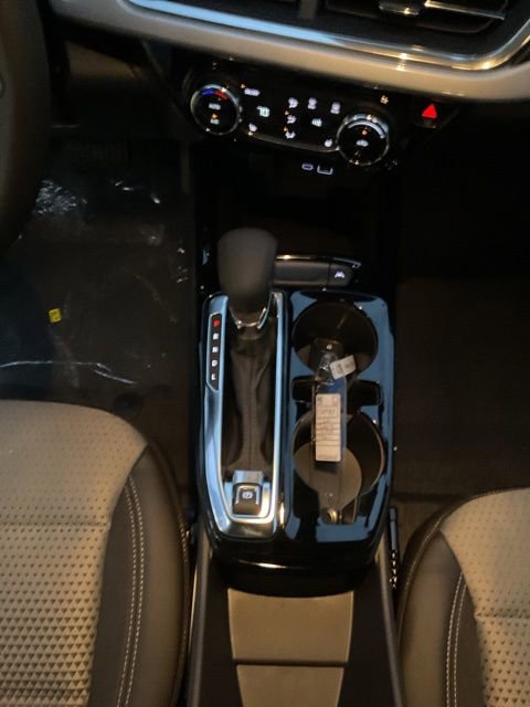 New 2026 Chevrolet Trax LT w/ Driver Confidence Package image 18