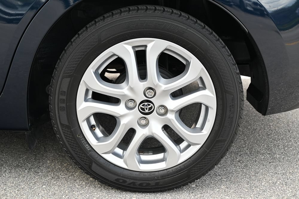 Used 2018 Toyota Yaris iA FWD image 5