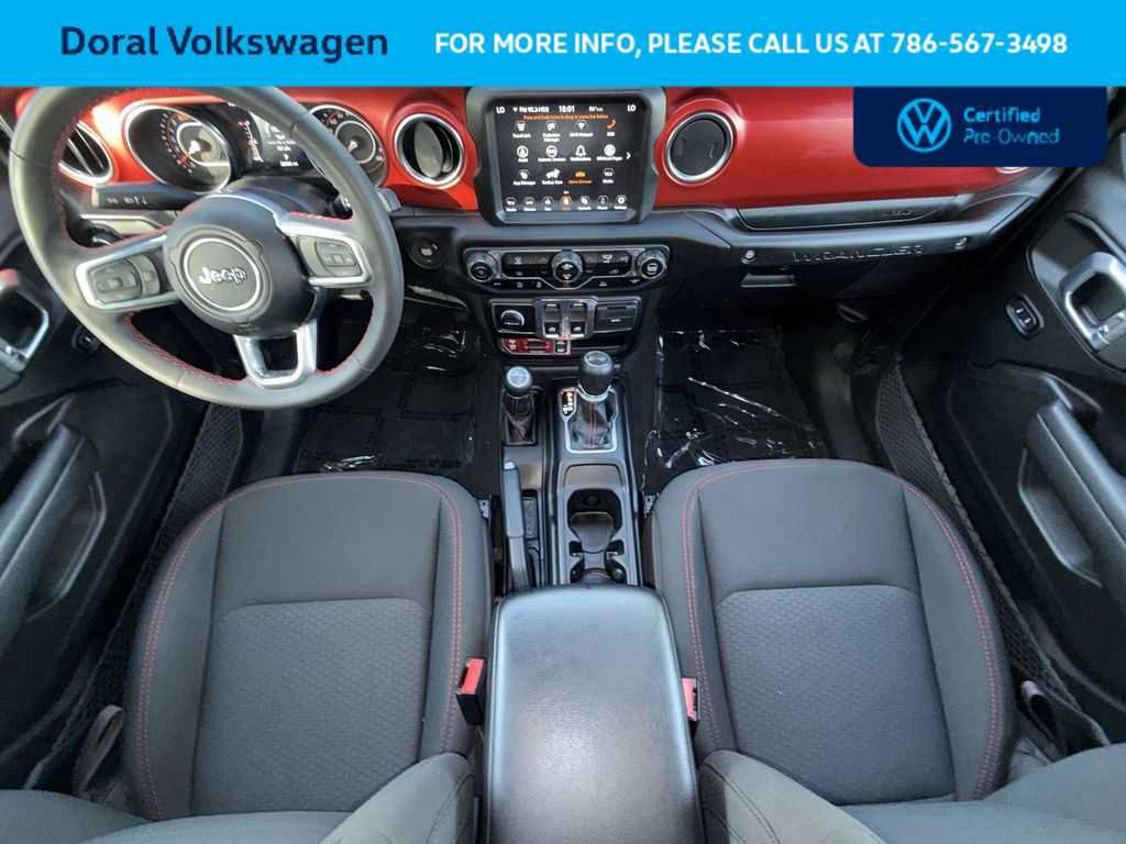 Used 2023 Jeep Wrangler Rubicon AWD/4WD image 24
