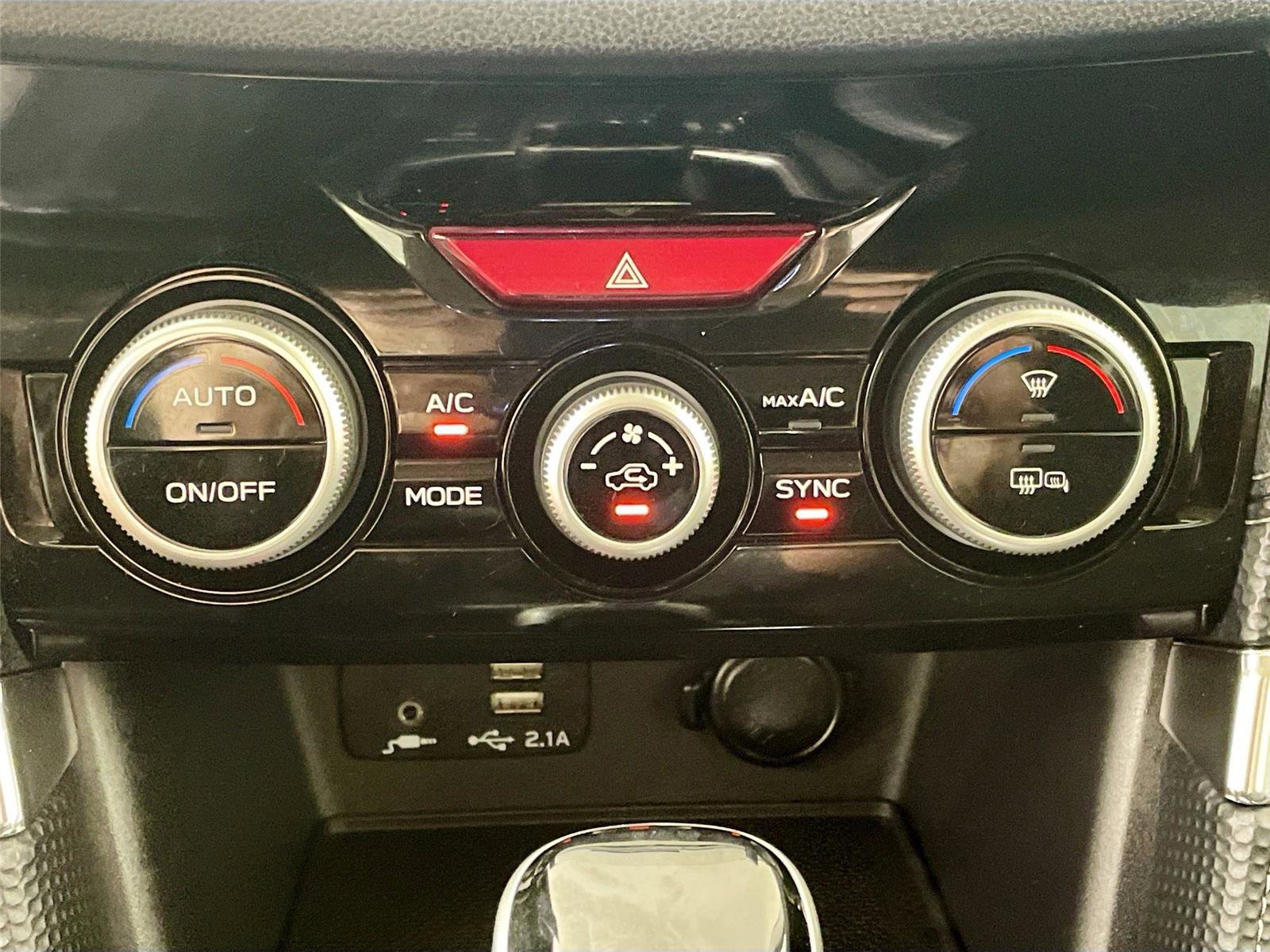 Used 2024 Subaru Forester Limited image 9