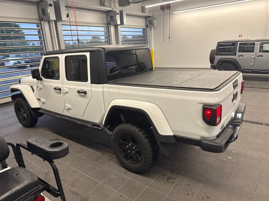 Used 2021 Jeep Gladiator Sport AWD/4WD image 5