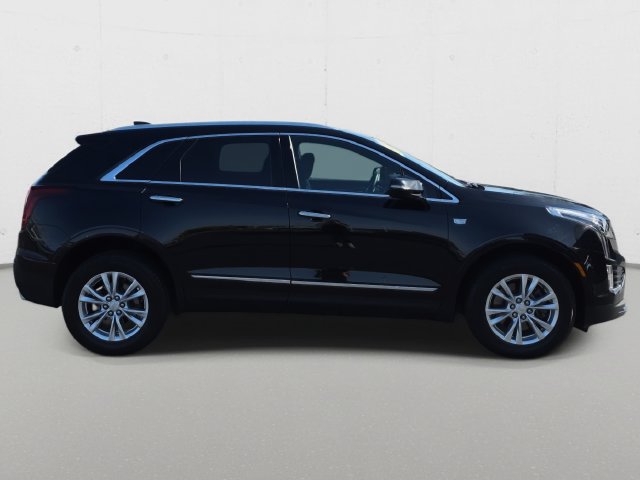 Certified 2024 Cadillac XT5 Luxury w/ LPO, Floor Liner Package AWD/4WD image 4