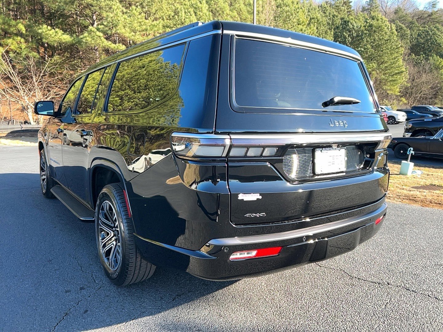 New 2026 Jeep Grand Wagoneer L 4X4 w/ HD Trailer Tow Package image 5