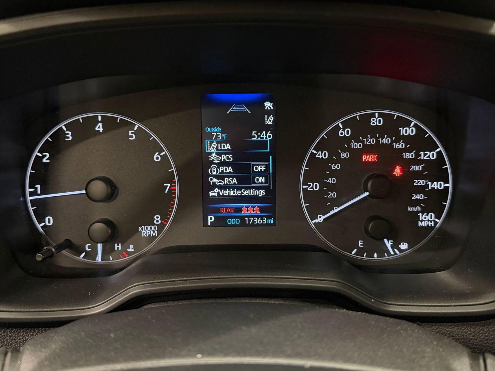 Used 2025 Toyota Corolla LE image 16