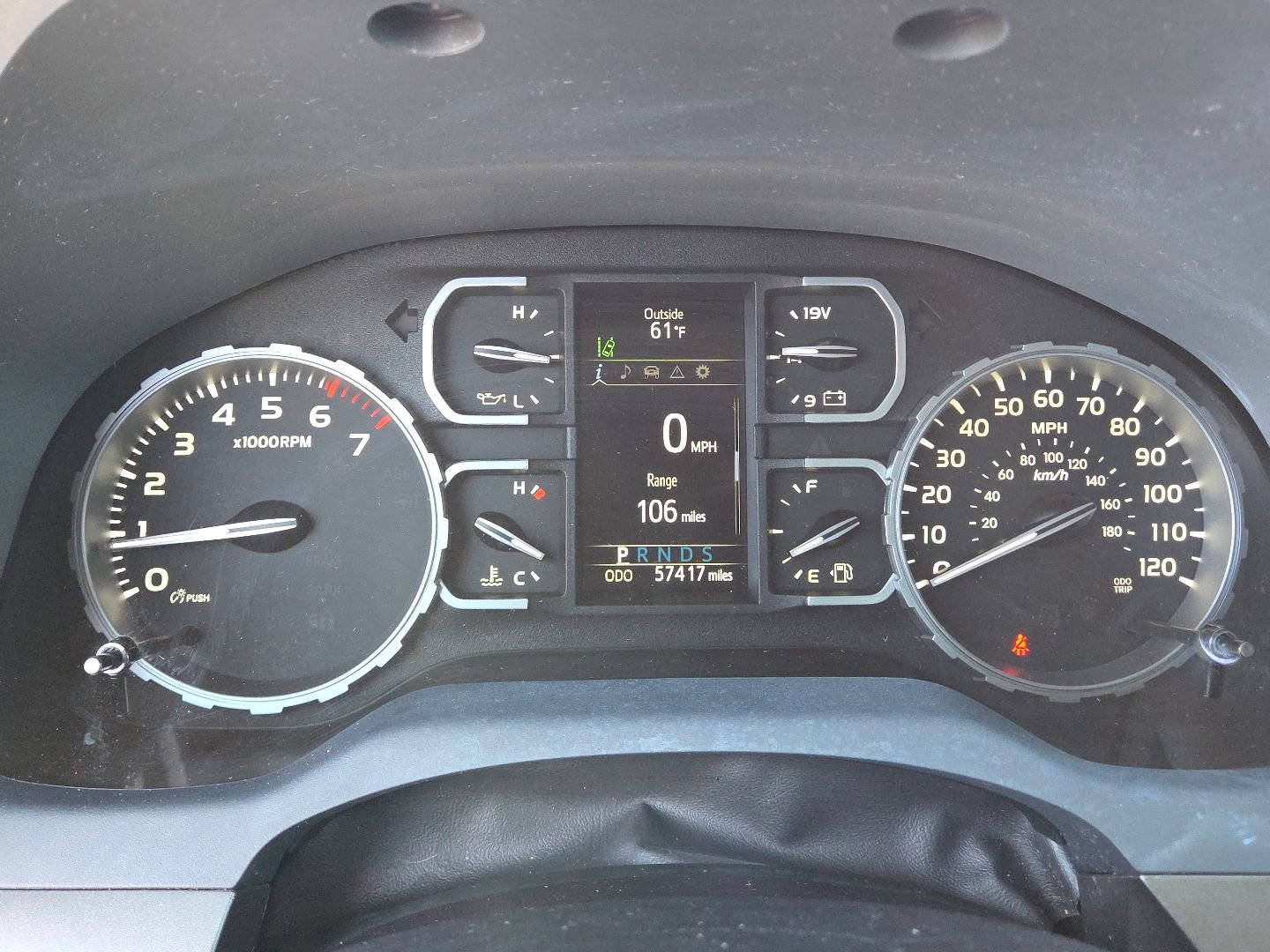 Used 2021 Toyota Tundra SR5 w/ SX Package image 30