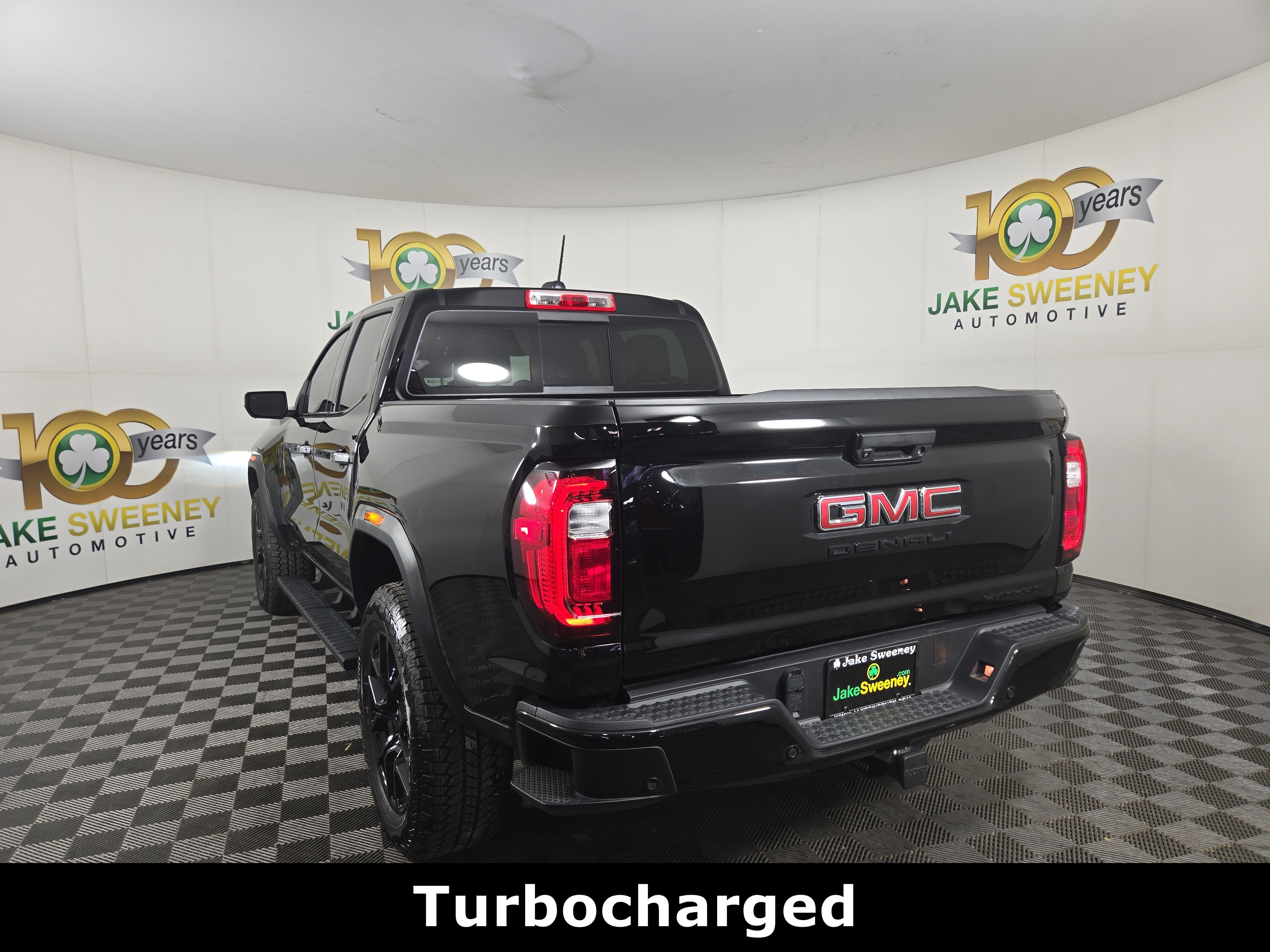 Certified 2025 GMC Canyon Denali w/ LPO, Denali Black Edition image 6