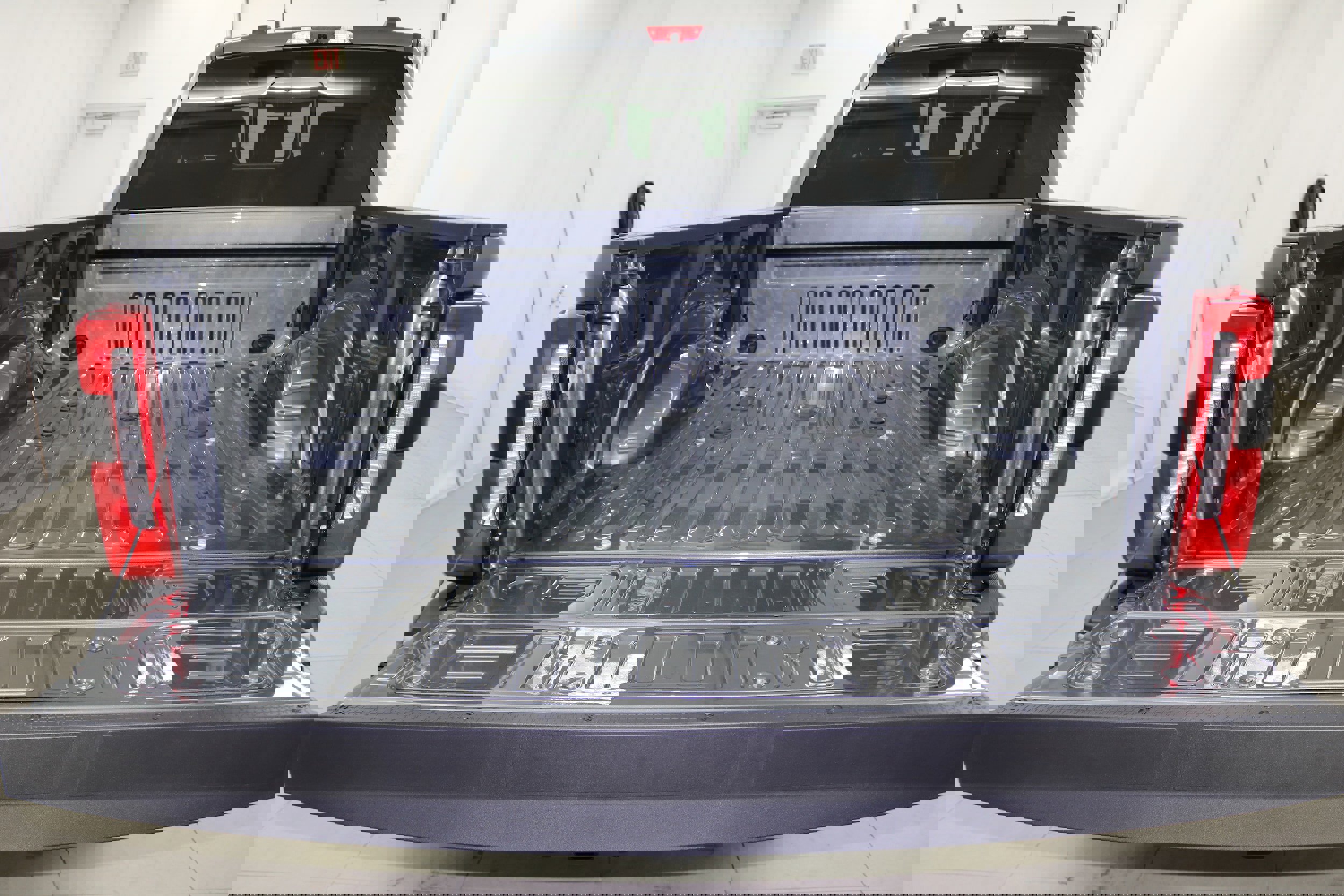 New 2026 Ford F250 Lariat w/ Lariat Premium Package image 7