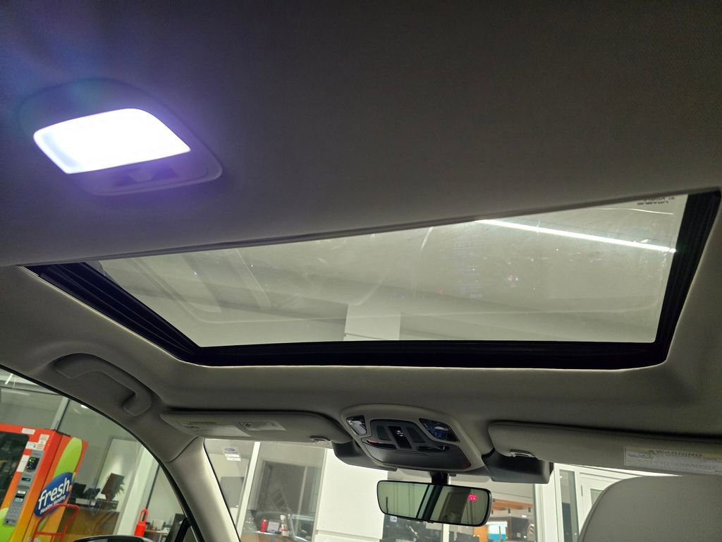 Used 2025 Subaru Outback Limited XT w/ Popular Package #2 image 37