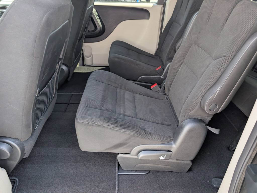 Used 2017 Dodge Grand Caravan SE w/ Power Window Group image 11