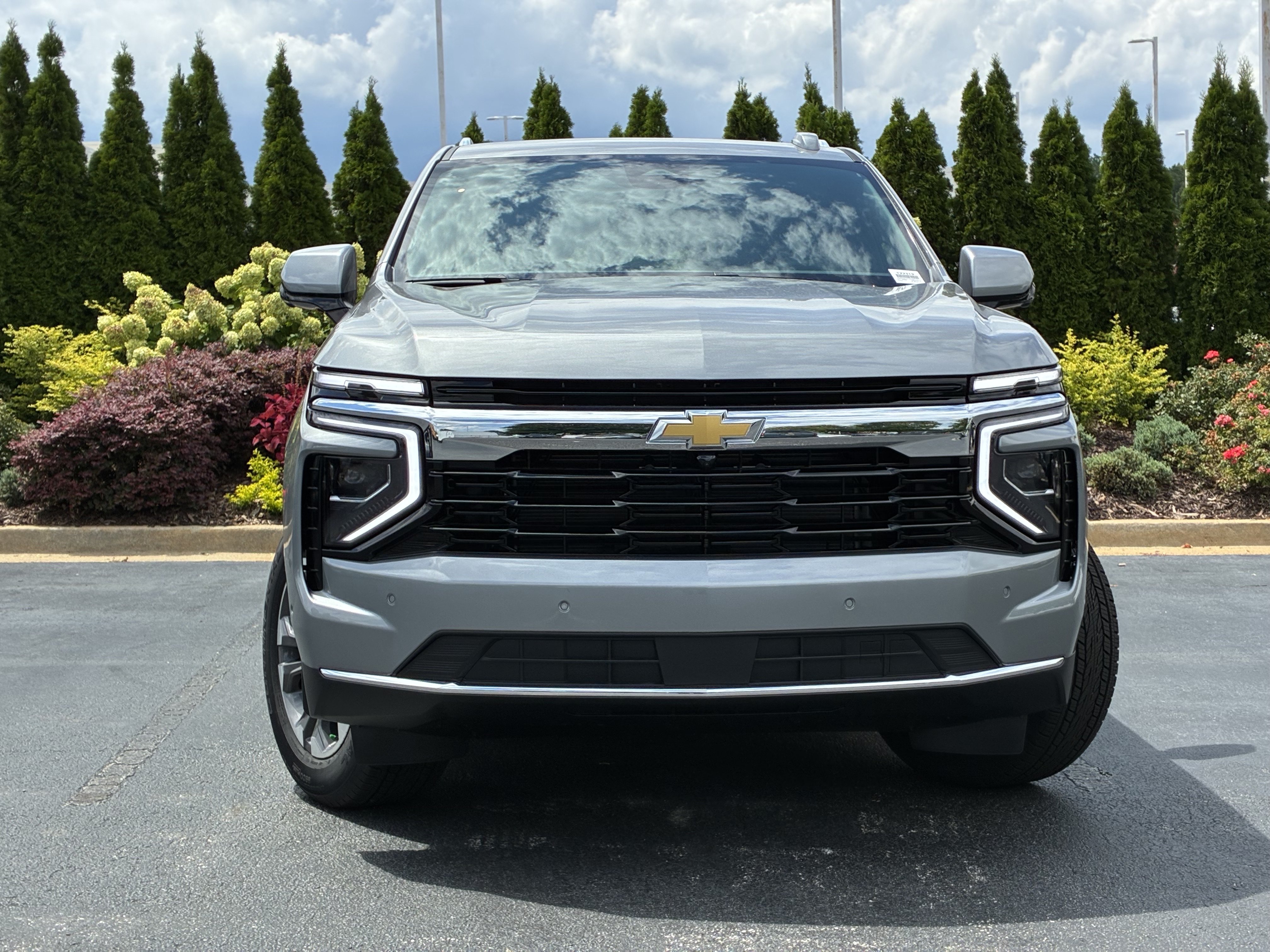 New 2026 Chevrolet Suburban LS w/ Max Trailering Package RWD image 5