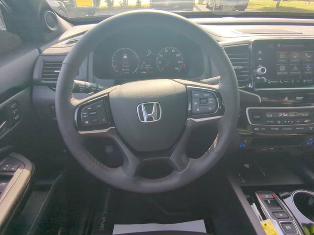 Used 2026 Honda Ridgeline Black Edition image 17