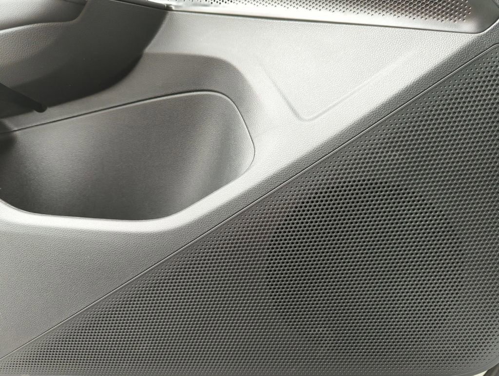 New 2026 Volkswagen Tiguan S image 26