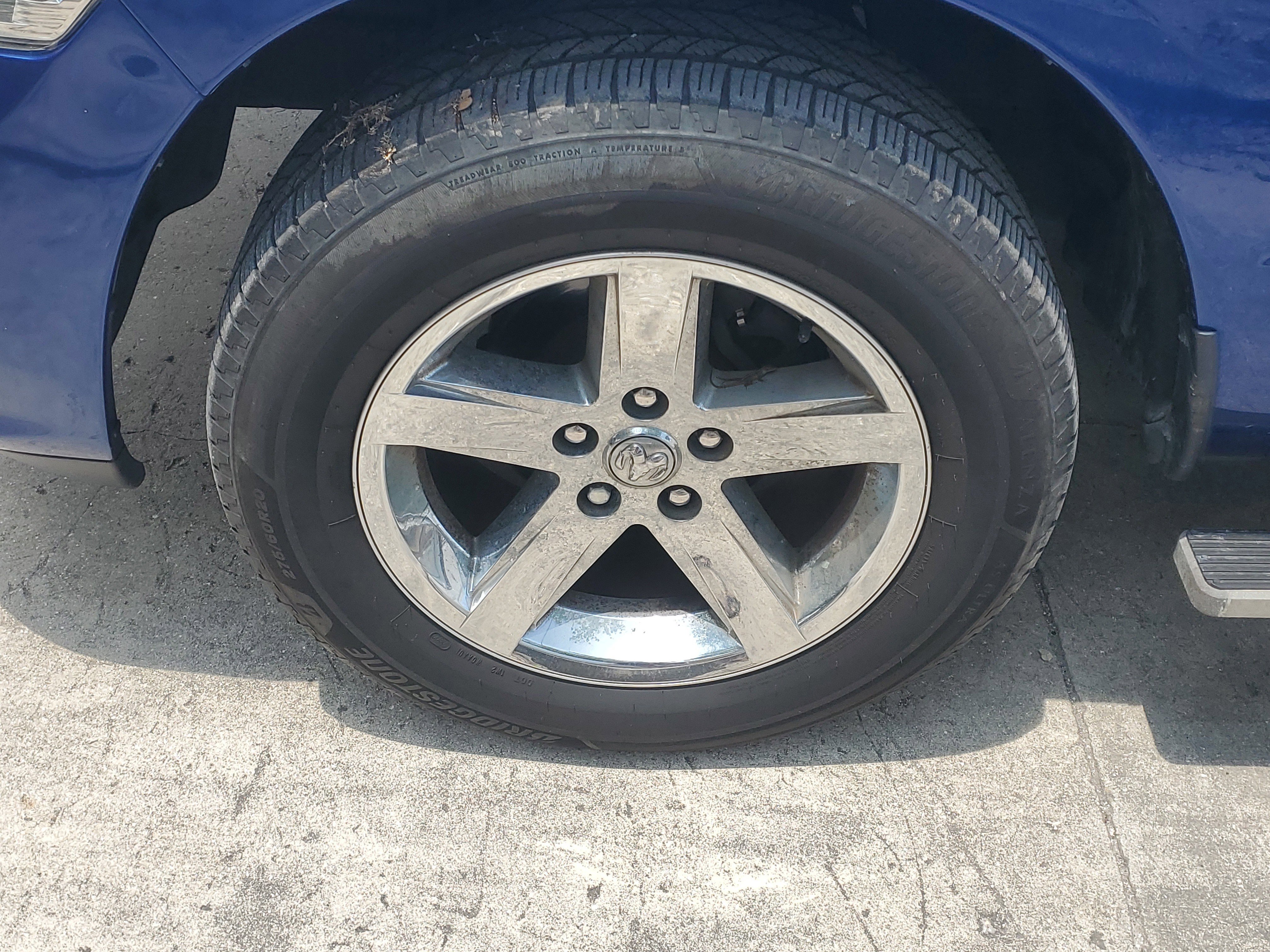 Used 2016 RAM 1500 Express RWD image 4