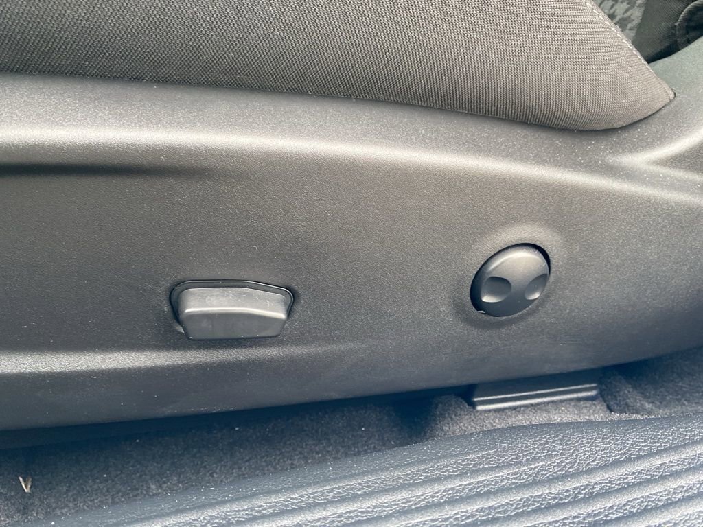 Used 2023 Dodge Challenger GT w/ Blacktop Package image 18