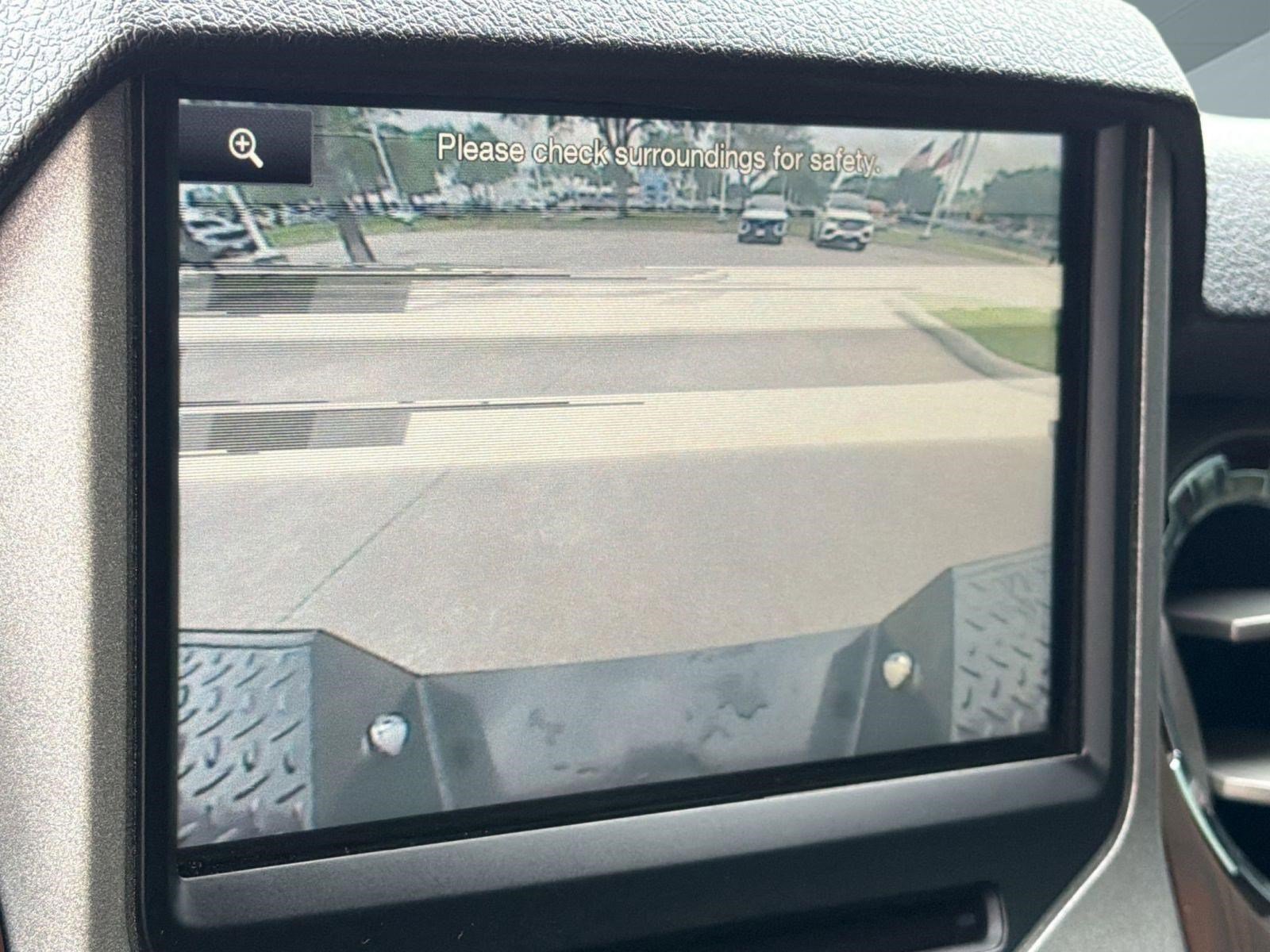 Used 2016 Ford F250 Lariat w/ Lariat Ultimate Package image 26