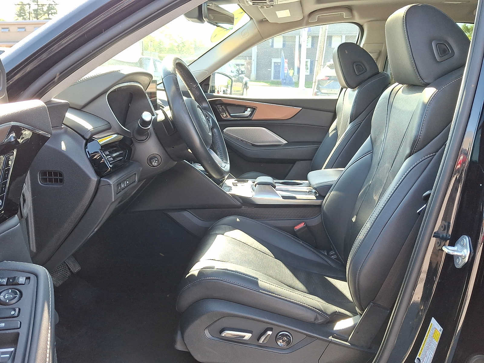 Used 2022 Acura MDX w/ Technology Package AWD/4WD image 13