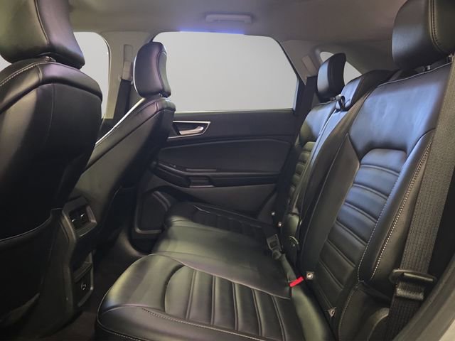 Used 2022 Ford Edge SEL image 16