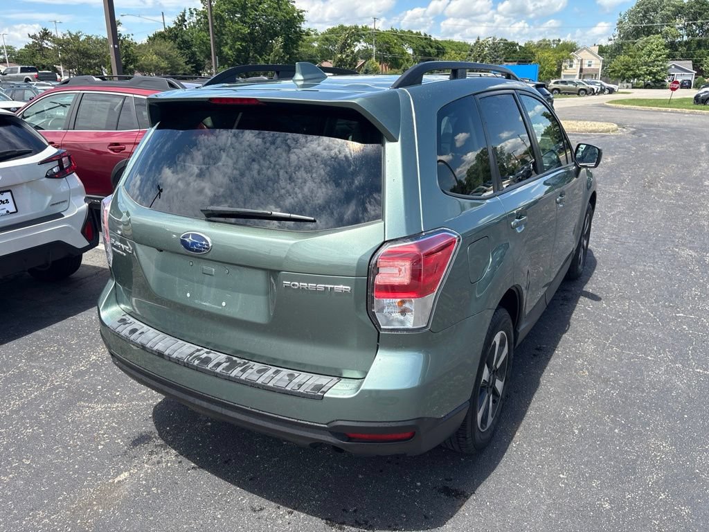 Used 2018 Subaru Forester 2.5i Premium AWD/4WD image 3
