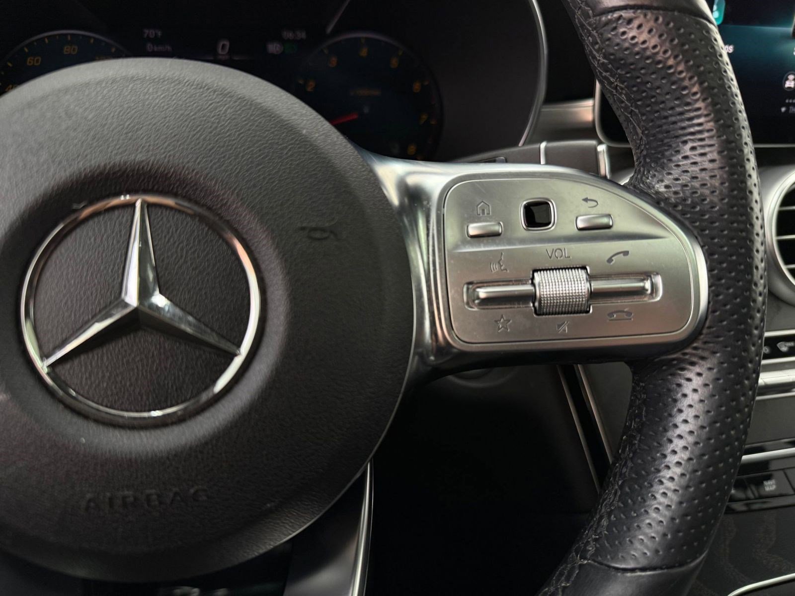 Used 2023 Mercedes-Benz GLC 300 4MATIC Coupe image 27