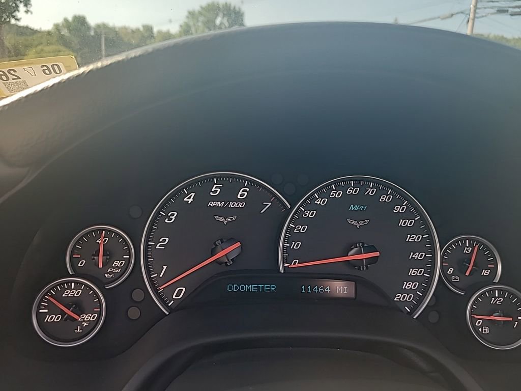 Used 2006 Chevrolet Corvette Convertible w/ Preferred Equipment Group image 18