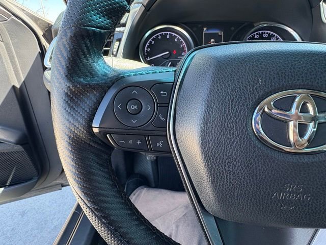 Used 2018 Toyota Camry SE image 14