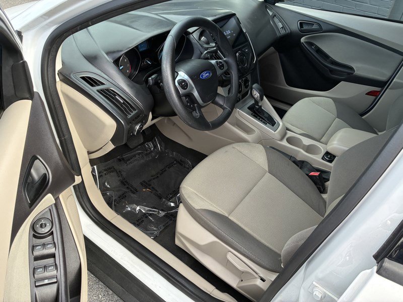 Used 2012 Ford Focus SE image 7