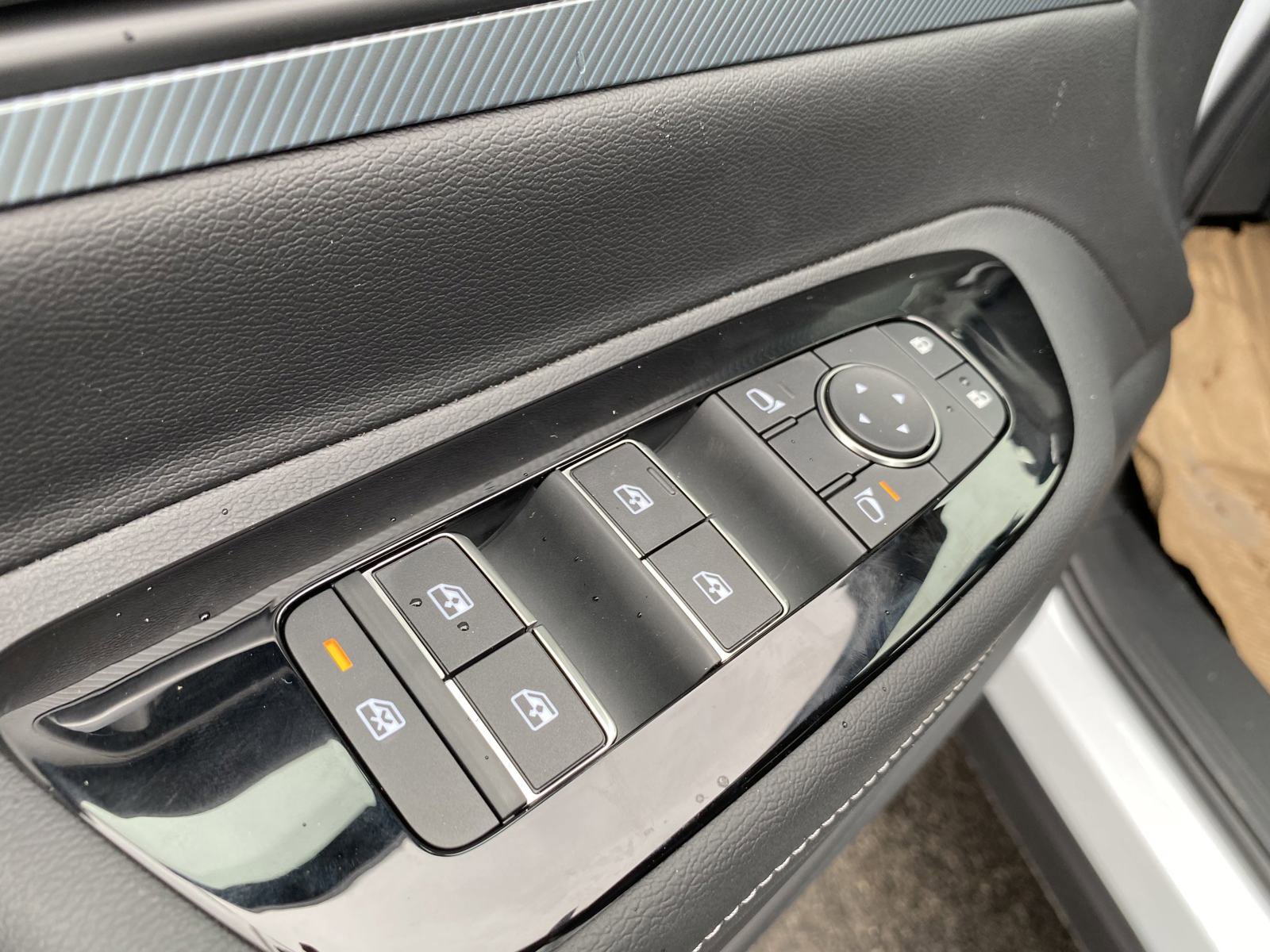 New 2025 Nissan Murano SL image 17