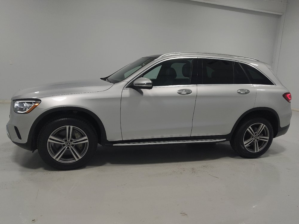 Used 2020 Mercedes-Benz GLC 300 4MATIC w/ Multimedia Package image 2