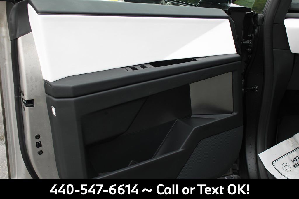 Used 2024 Tesla Cybertruck Cyberbeast image 16