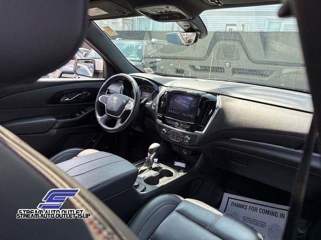 Used 2023 Chevrolet Traverse RS image 14
