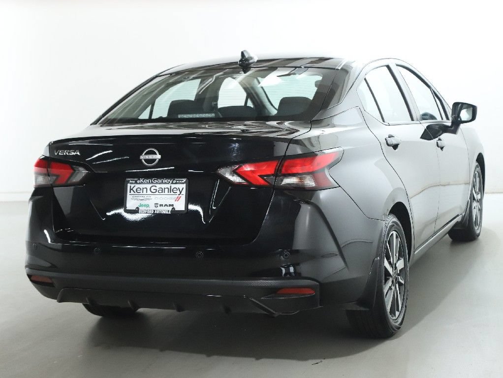 Used 2025 Nissan Versa SV w/ Trunk Package FWD image 45