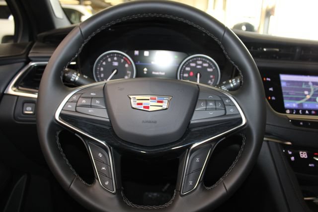 New 2026 Cadillac XT5 Premium Luxury w/ Driver Assist Package AWD/4WD image 26