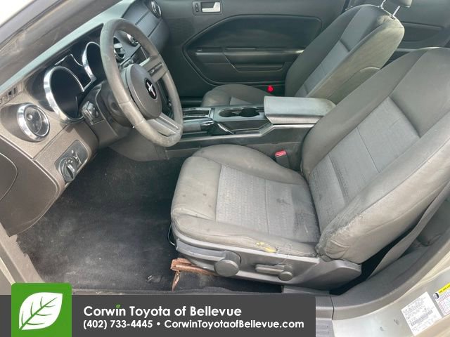 Used 2009 Ford Mustang Premium image 9