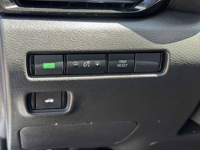 Used 2024 Nissan Sentra SV w/ All-Weather Package FWD image 19